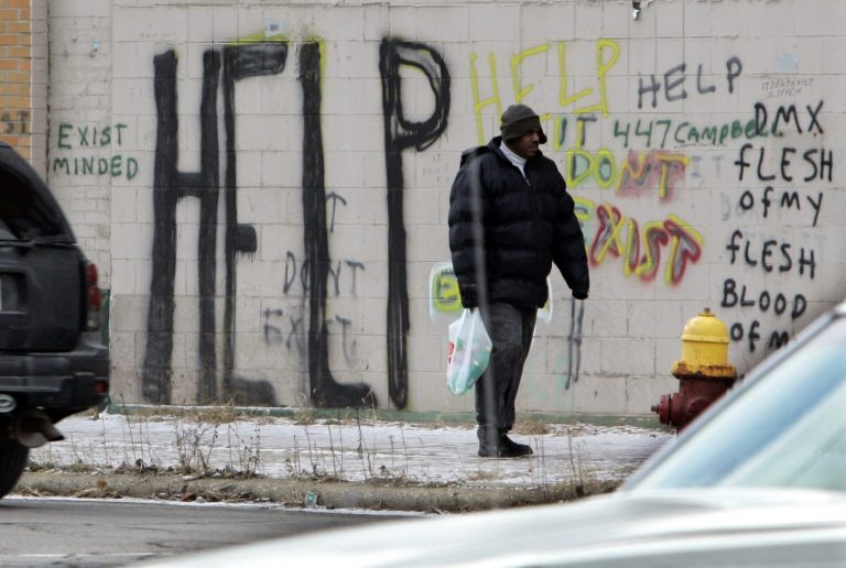 Detroit's bankruptcy plan would give unsecured private lenders -- who include creditors backed by general obligation bonds -- only pennies on the dollar. (AP/Carlos Osorio)