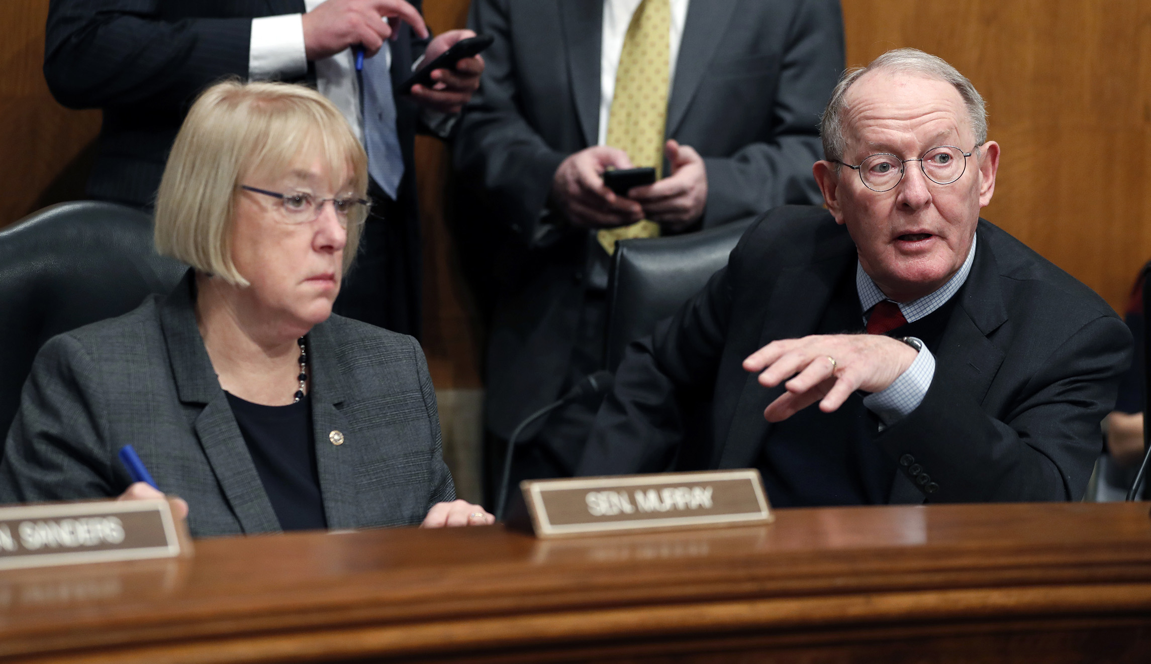 Senate prepares to hold hearings on HHS nominee Alex Azar