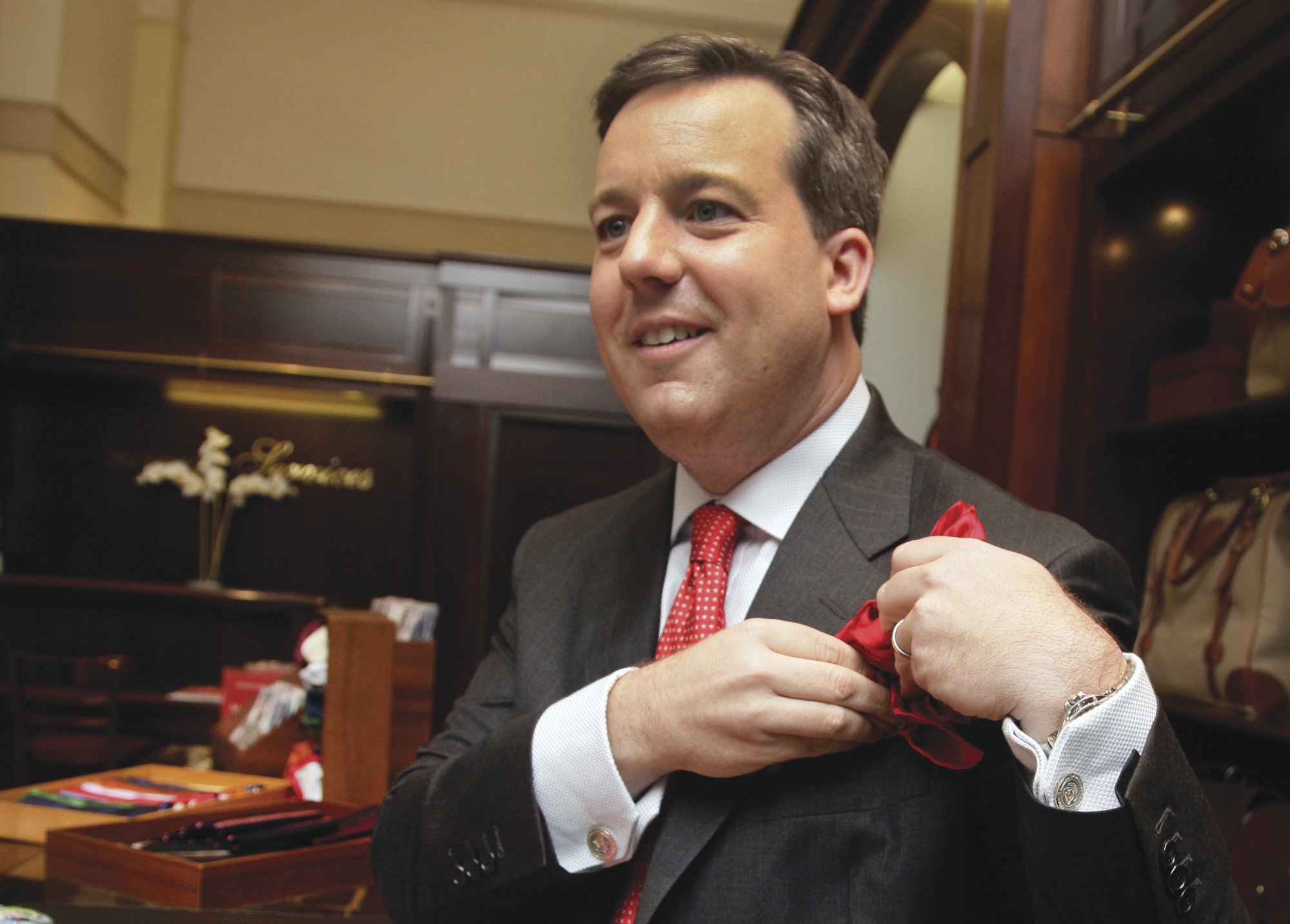 Ed Henry: WHCD swag suite is ‘disgusting’