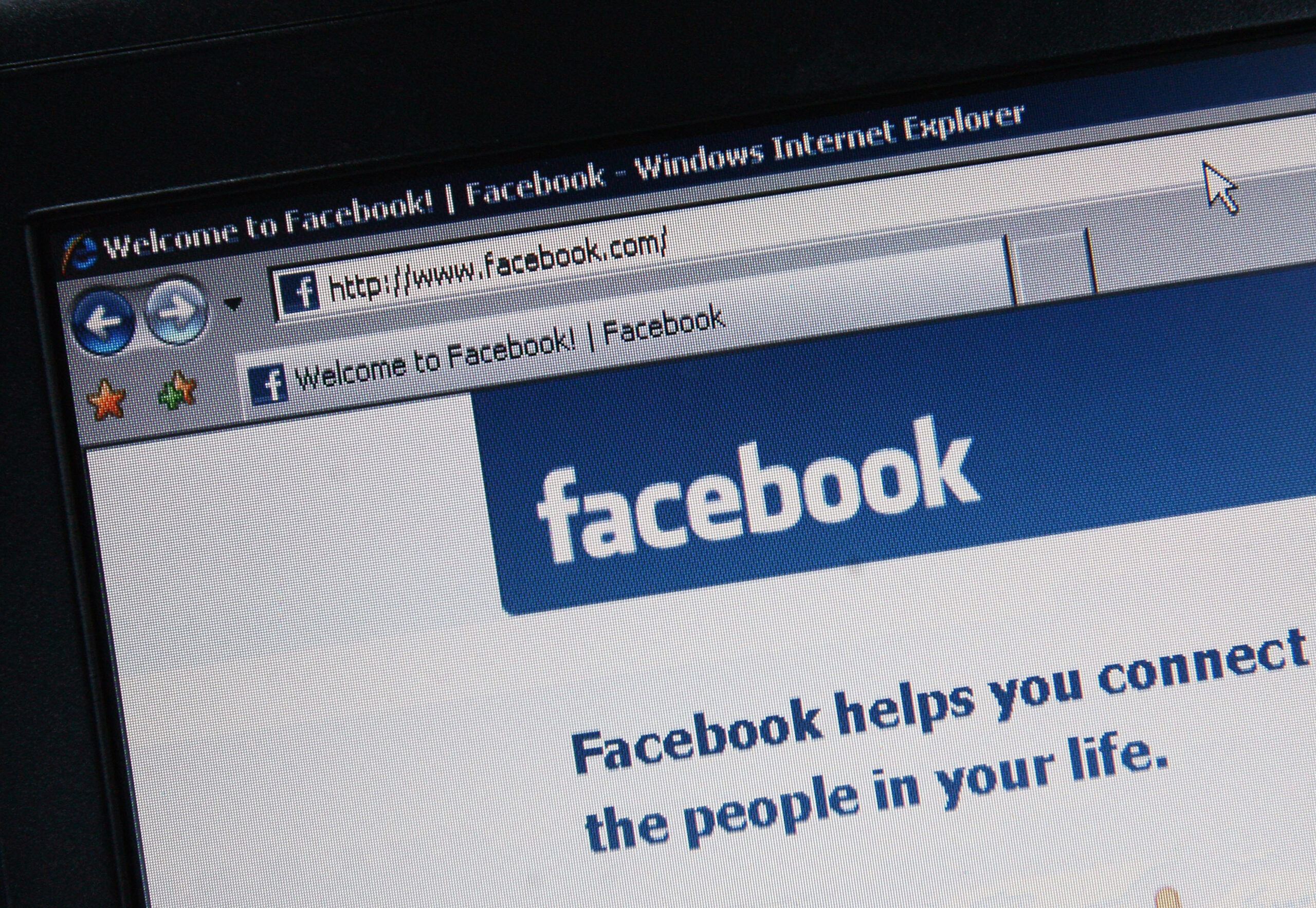 Social media privacy bill introduced in Rhode Island