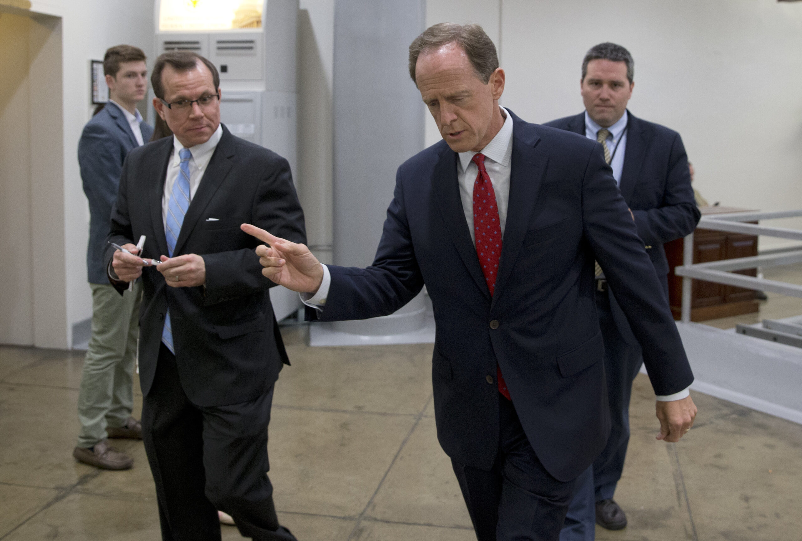 Might congressional Republicans survive a Trump blowout?