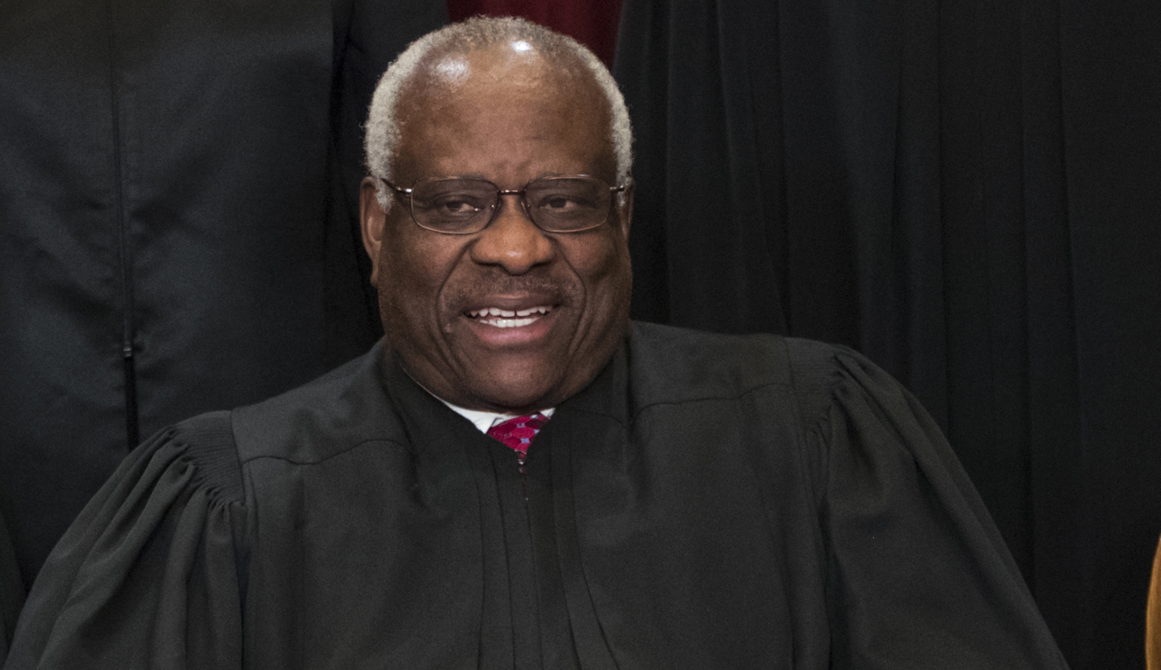 Clarence Thomas fires away at justices for ‘giving Congress the power to destroy the states’ territorial integrity’