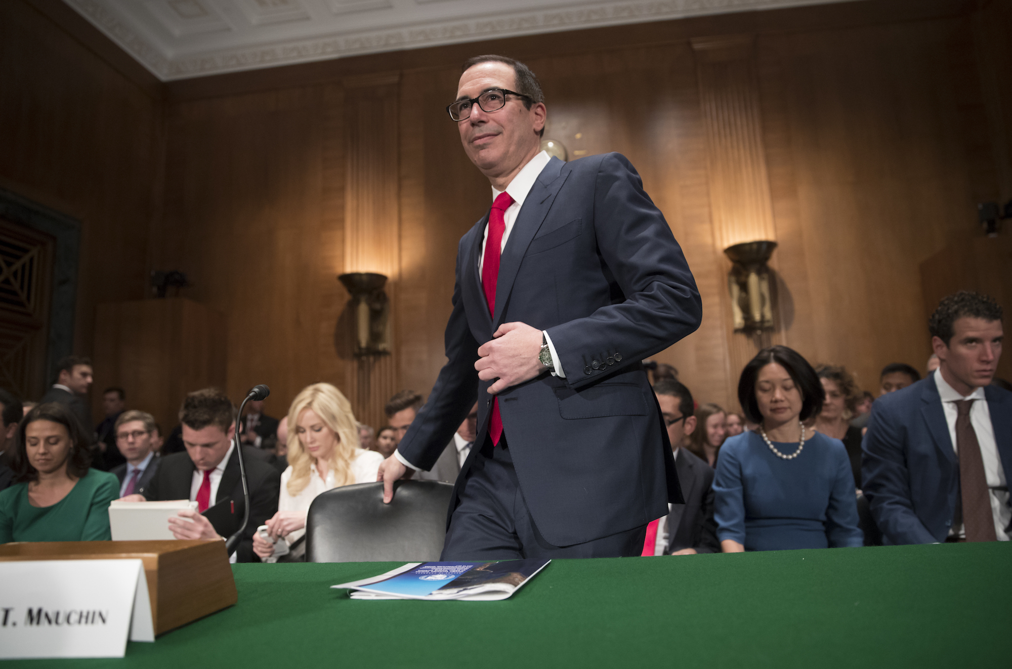 Mnuchin: Trump never favored Glass-Steagall and won’t break up banks