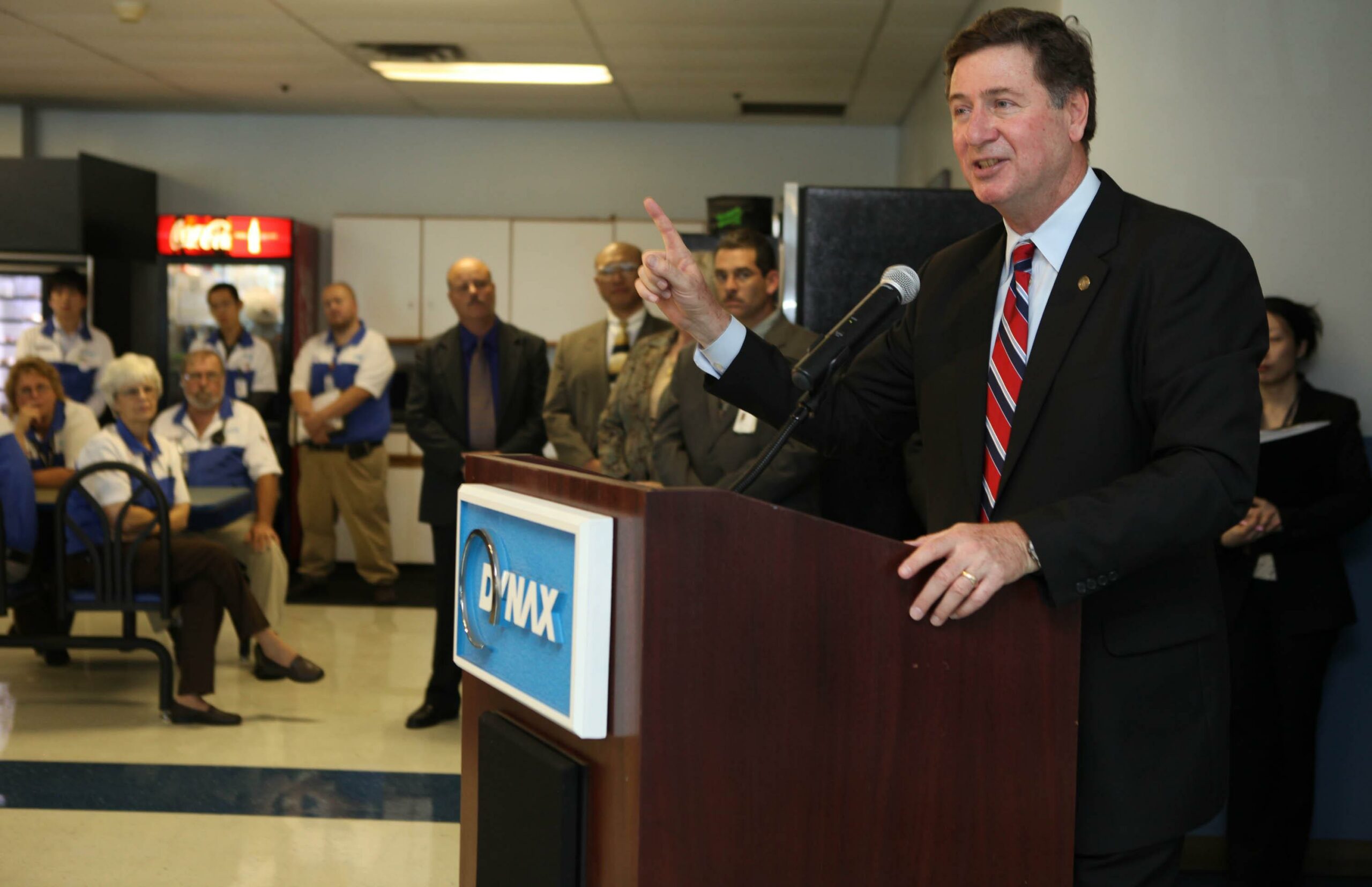 Allen faces revolt from Tea Party voters