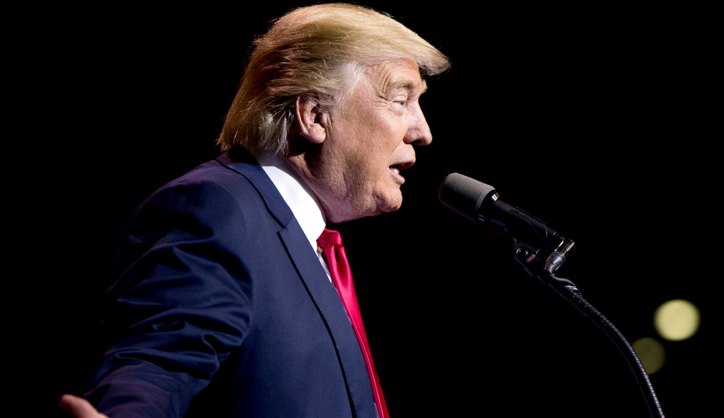 Trump to have physical at Walter Reed, will release records