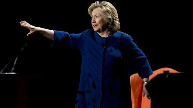 Poll: Voters like Hillary Clinton, say she’s qualified, unsure she should run