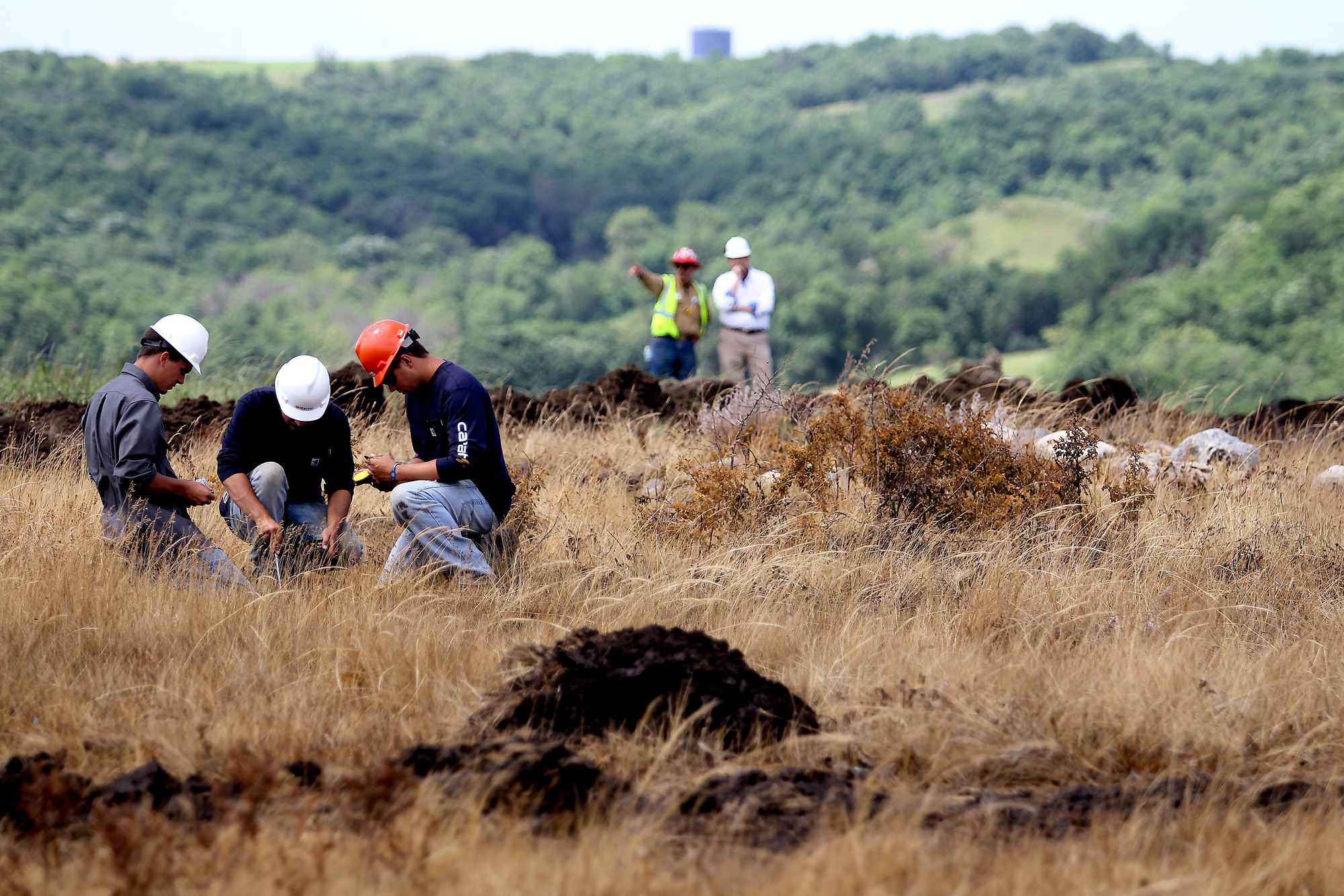 Cleanup area extends nearly 2 miles after ND spill
