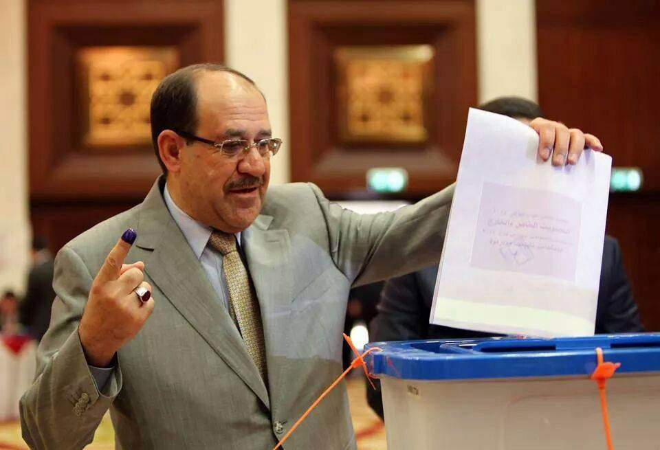 Loss of Mosul threatens Iraqi PM’s hold on power