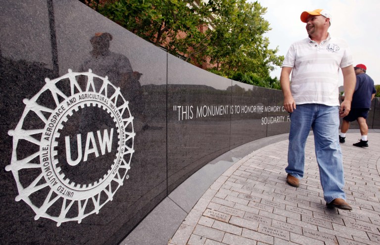 Volkswagen employees voted 712-626 against certifying the United Auto Workers as their bargaining agent.