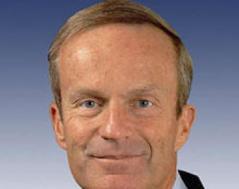 Akin Wins Three-Way GOP Primary in Missouri