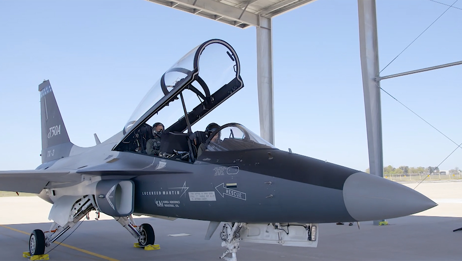 ‘You fly!’: Watch Rep. Joe Wilson take a back seat ride in a Lockheed jet