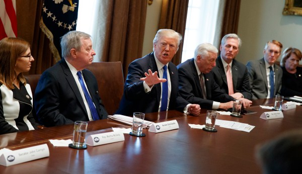 Lawmakers agree to four goals in immigration talks with Trump