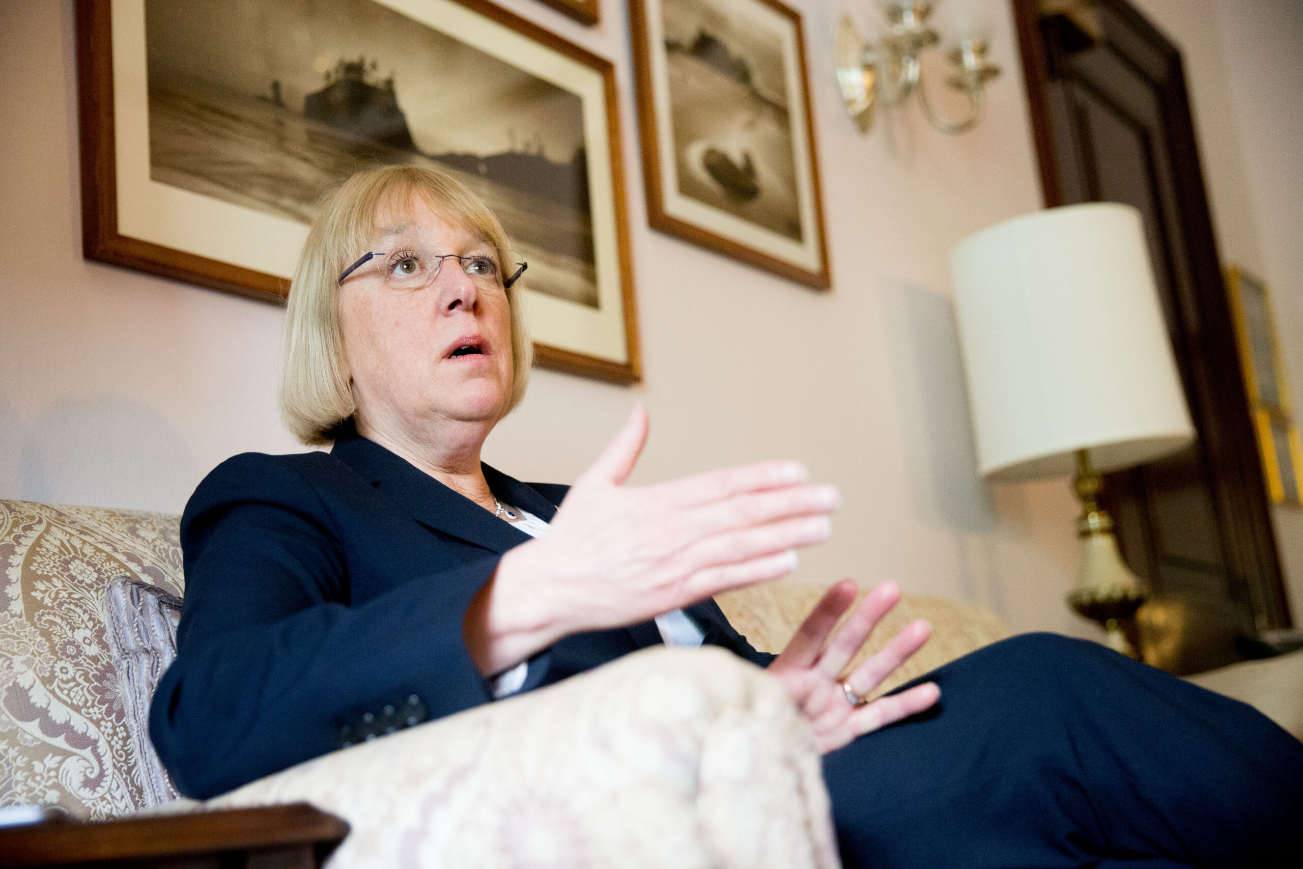 Senate Dem wants to turn federal agencies into alternative fuel filling stations