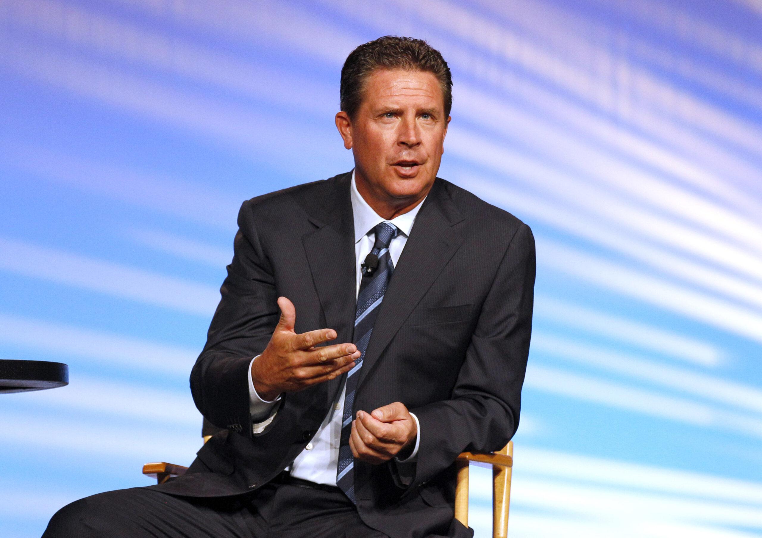 Marino, Sharpe out, Gonzalez in on CBS pregame