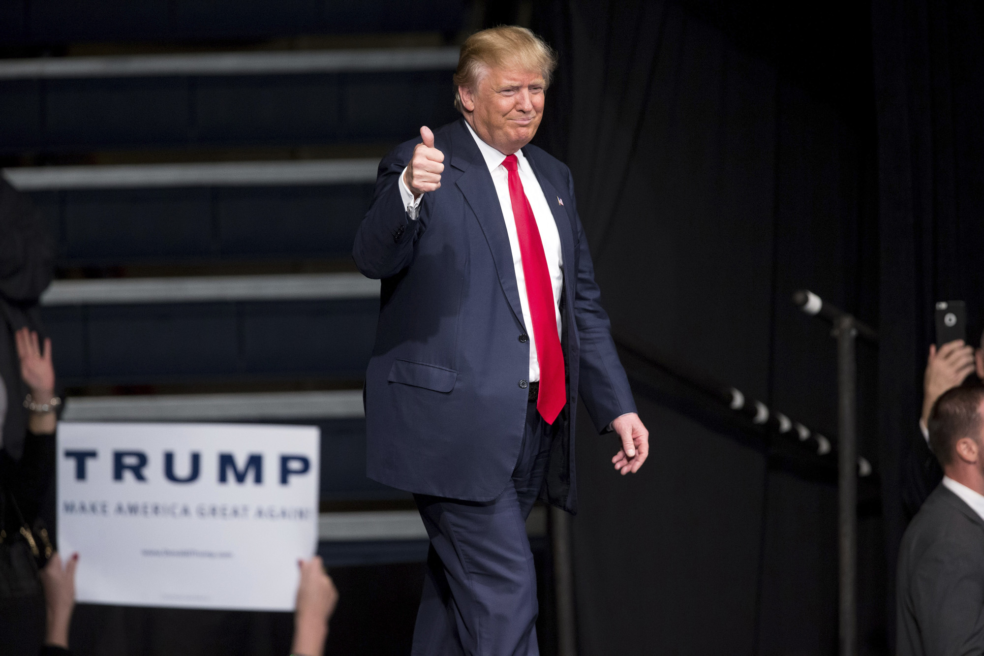 Trump to finally unveil mysterious foreign policy advisers