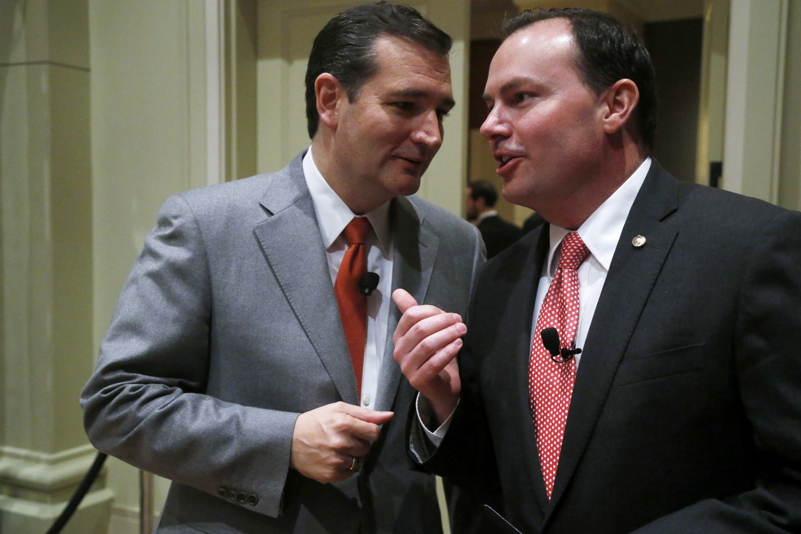 Senate Republicans need to decide whether they’re led by McConnell or Cruz