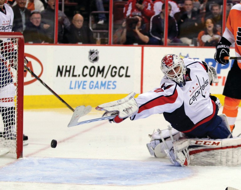 Tom Mihalek/AP
Goalie Braden Holtby allowed five goals on 34 shots as the Capitals lost to the Flyers and blew a chance to improve to .500 this season.
