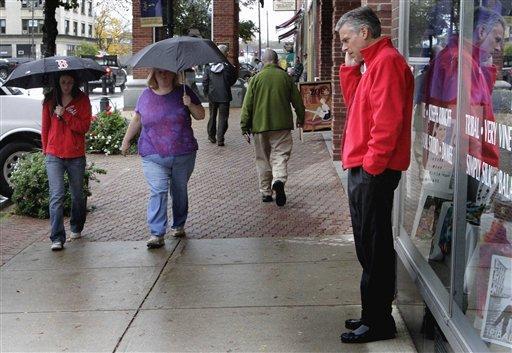 Jon Huntsman campaign ends quarter in debt