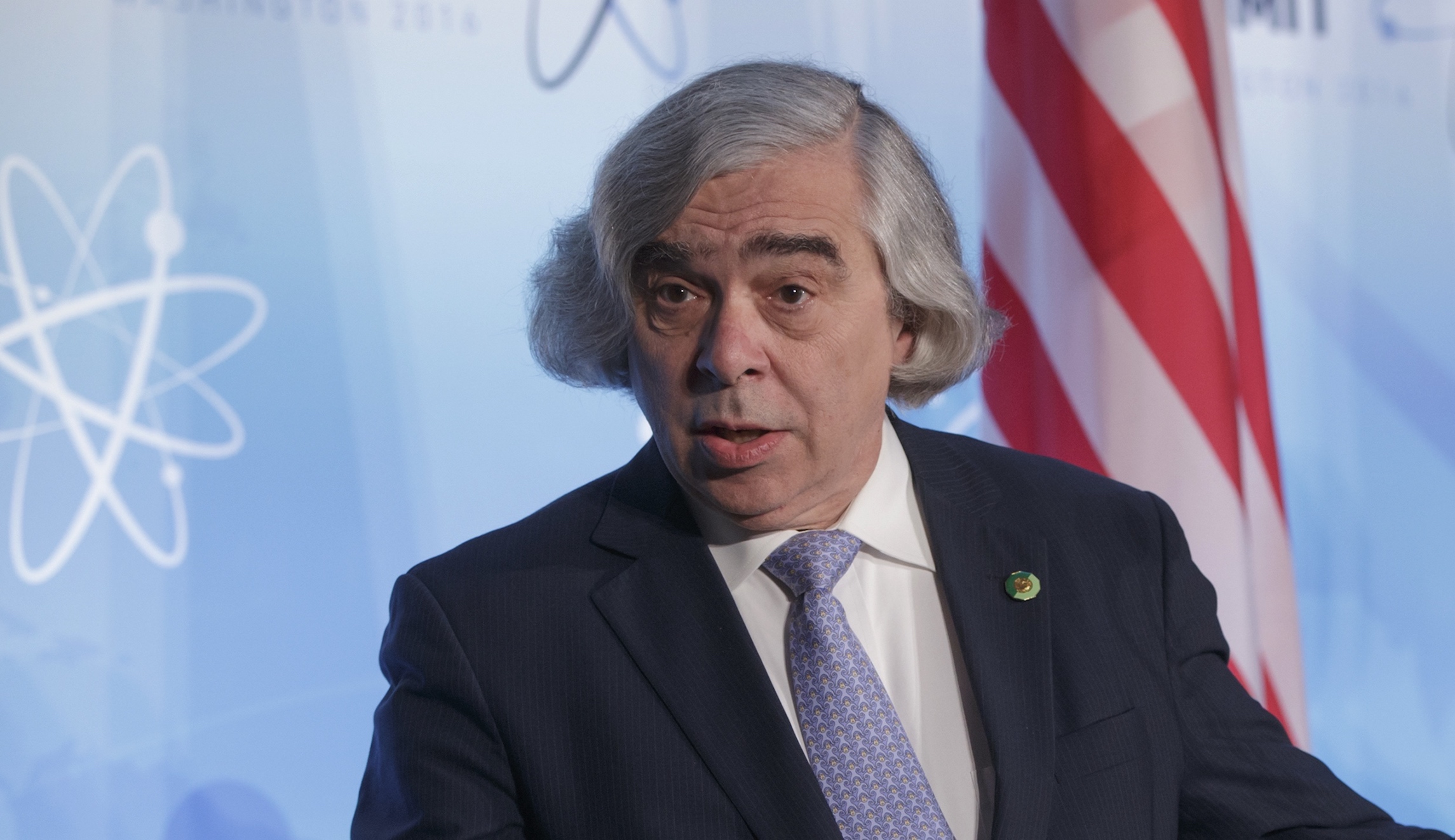 Quaker Oats lookalike and Obama energy secretary Ernest Moniz cashes out