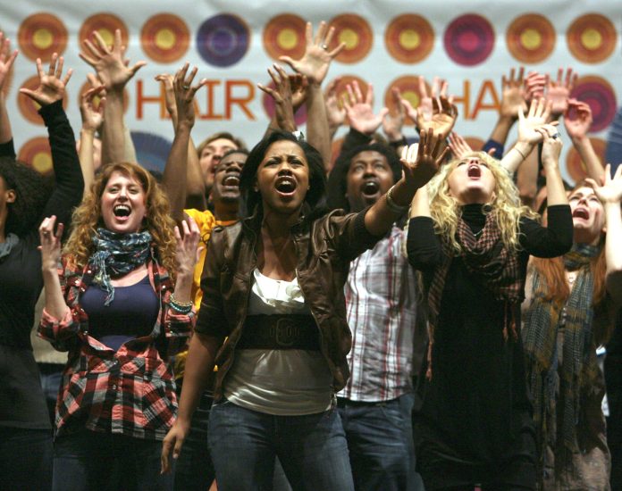 The cast of the 2009 Broadway production of "HAIR: The American Tribal Love-Rock Musical", performing "Aquarius". (AP Photo/Mary Altaffer)