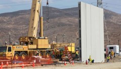 Border agency unveils first pictures of concrete wall prototype