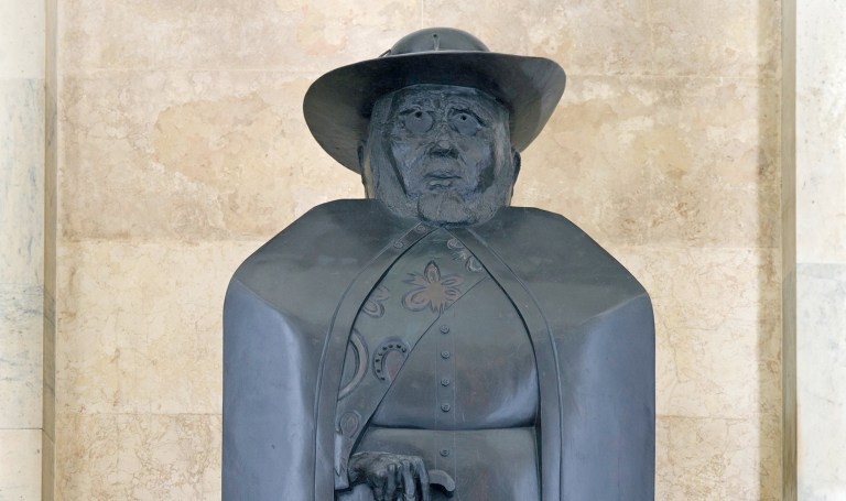 Fr. Damien's sculpture