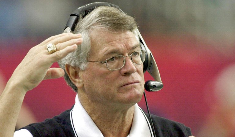 NFL coach Dan Reeves dies at 77