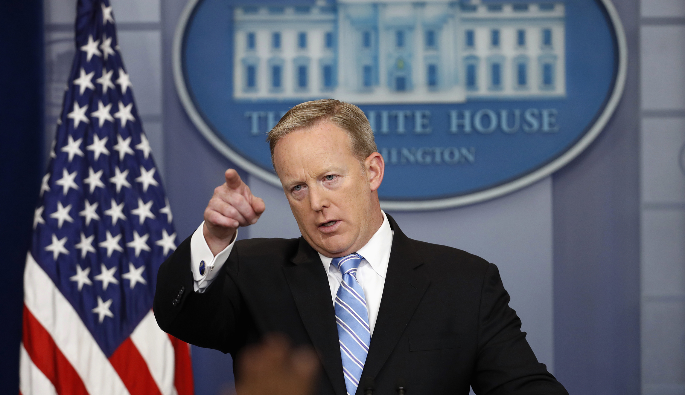 Spicer on cameras in briefing: ‘Some days we’ll have them, some days we won’t’
