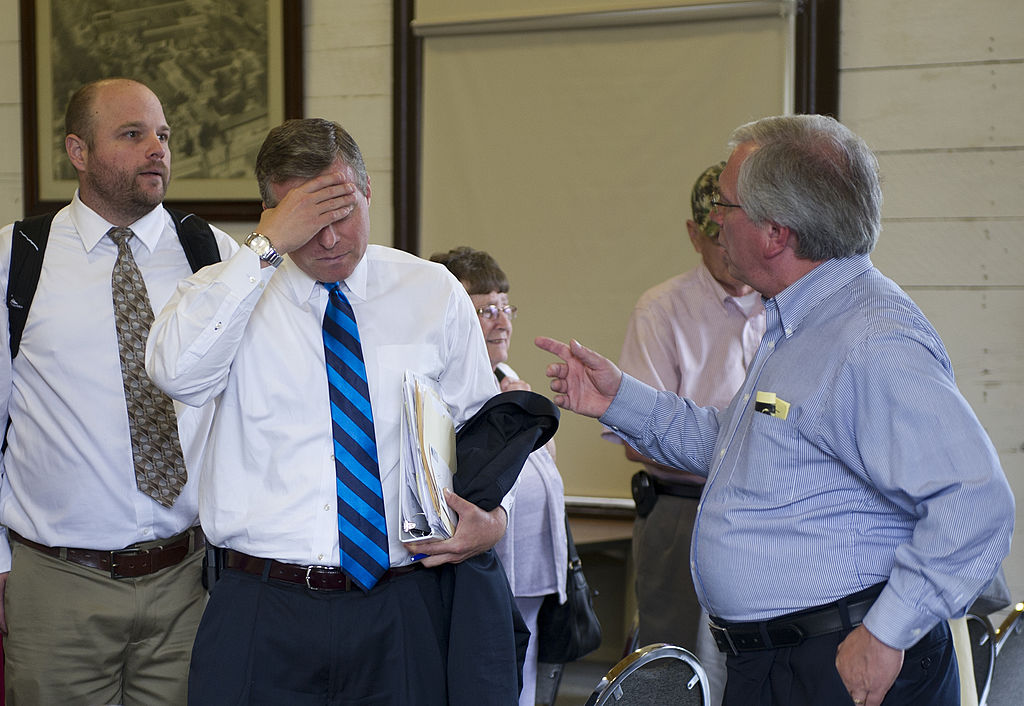 Afternoon Links: The Future of Urban Warfare, Join the Cajun Navy, and the Dying Centrist GOP