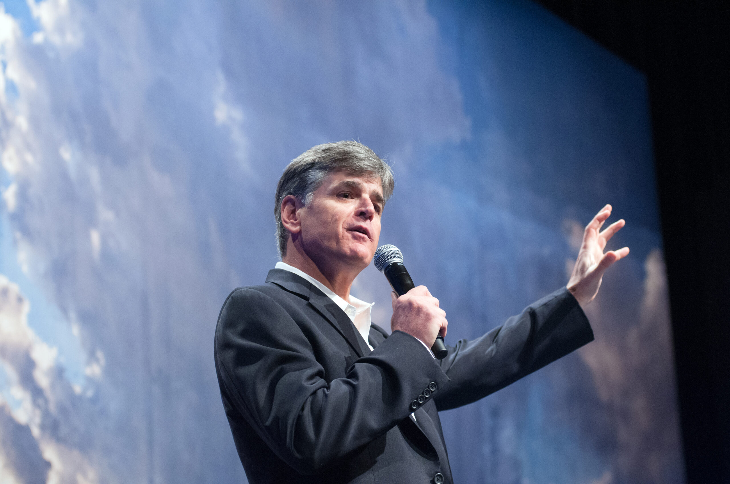 Fox’s Hannity to moderate GOP 2016 debate?