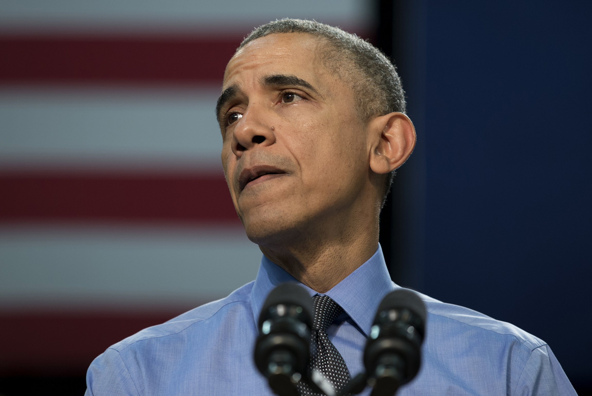White House clarifies after Obama says he was exposed to lead paint
