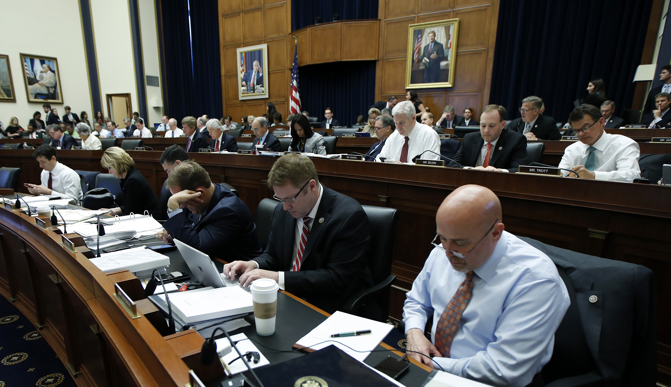 GOP replacement for Dodd-Frank financial rules passes House