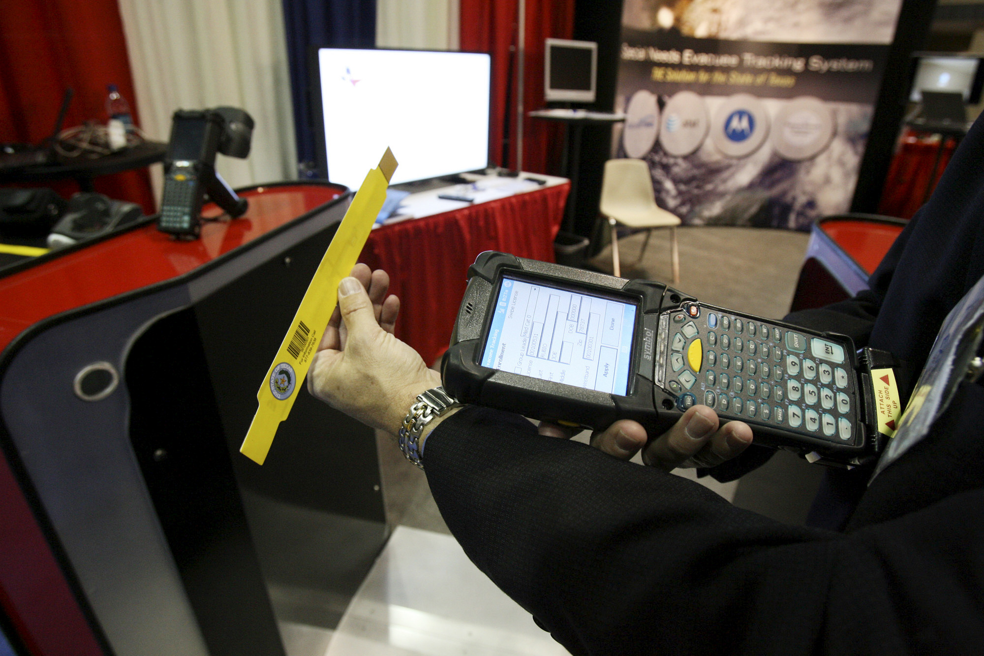 Zebra to spend $3.45B on Motorola business