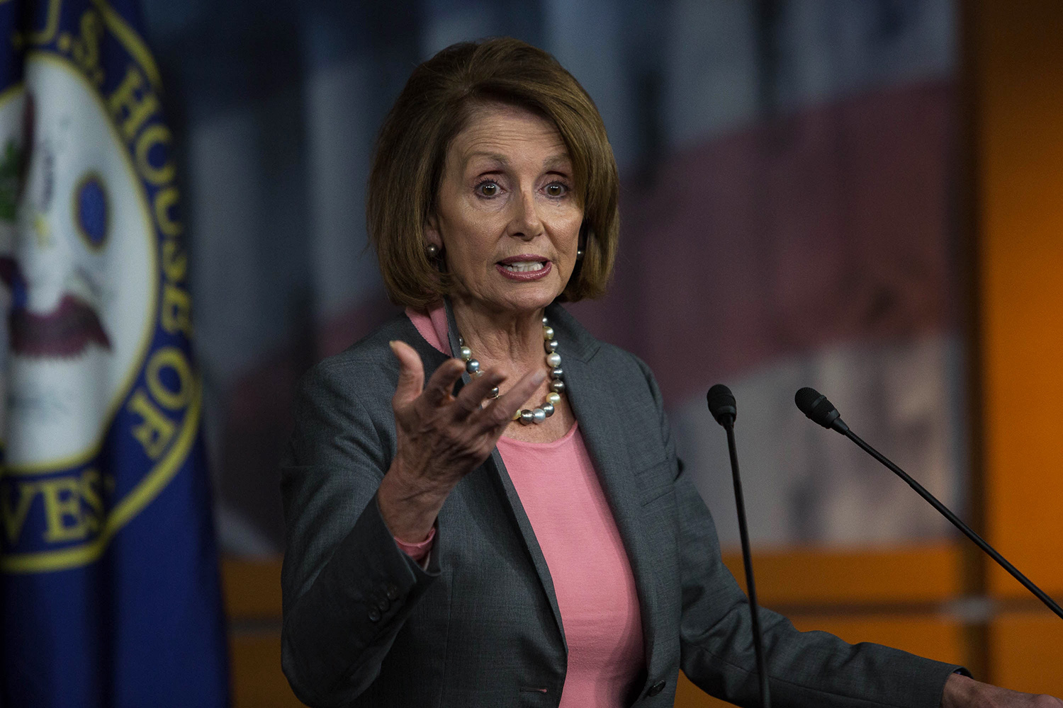 Pelosi calls for probe of Russians, FBI leak to Giuliani