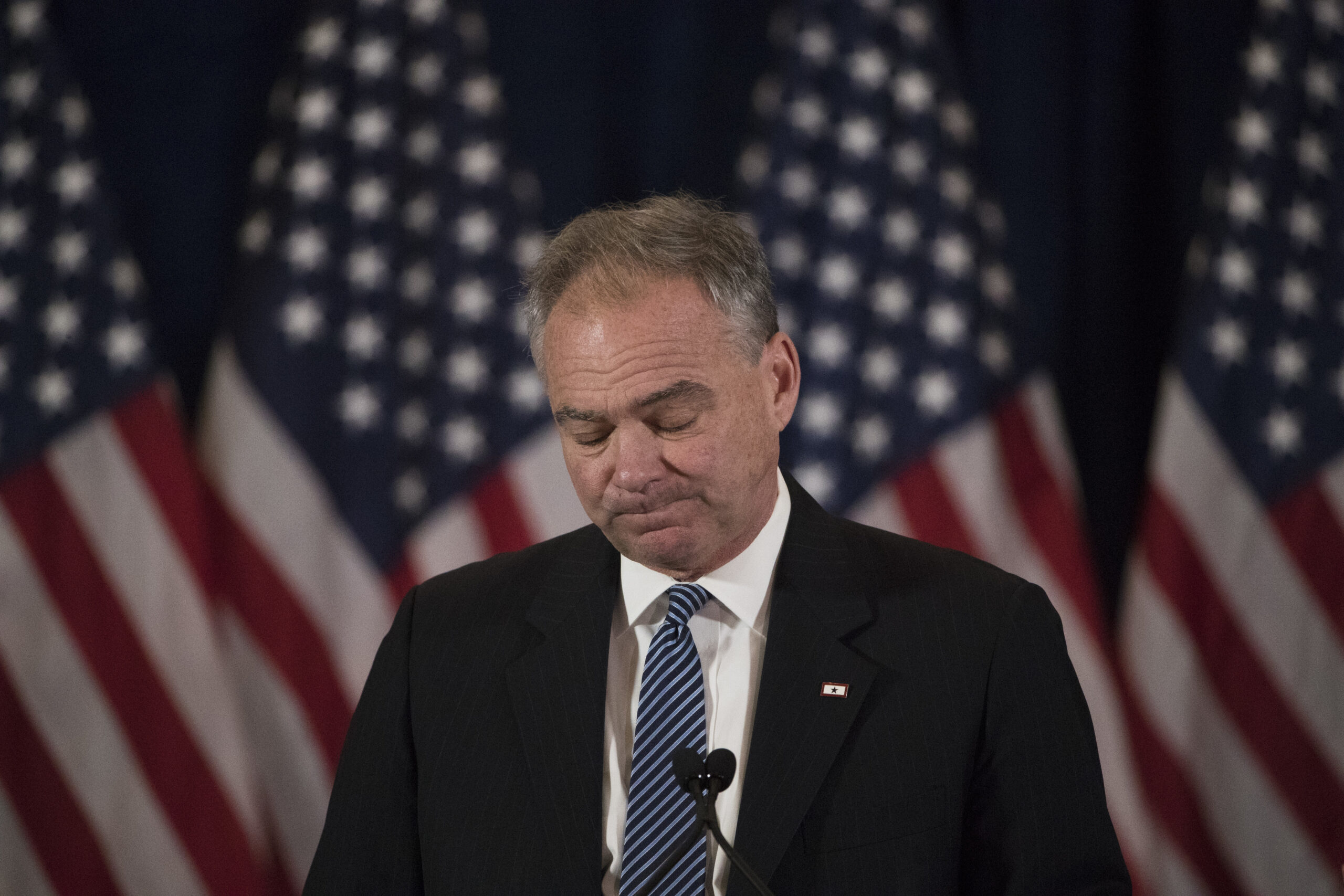Kaine: I will be an ’emergency brake’ to the Trump train