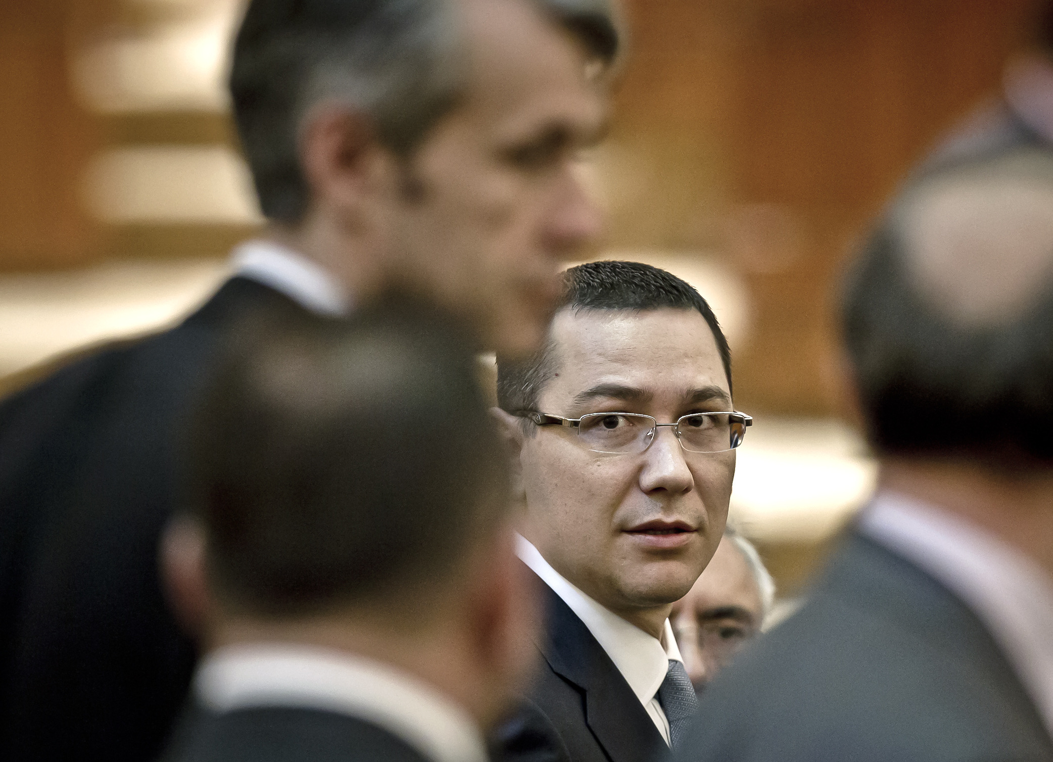 Romanian PM, president pledge no insults