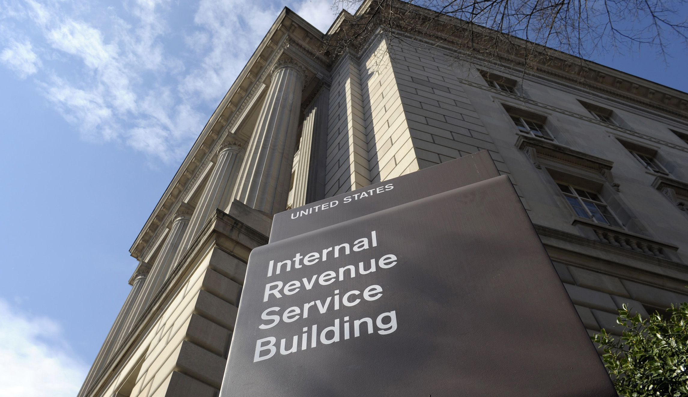 How about a little bipartisanship to protect nonprofits and privacy?