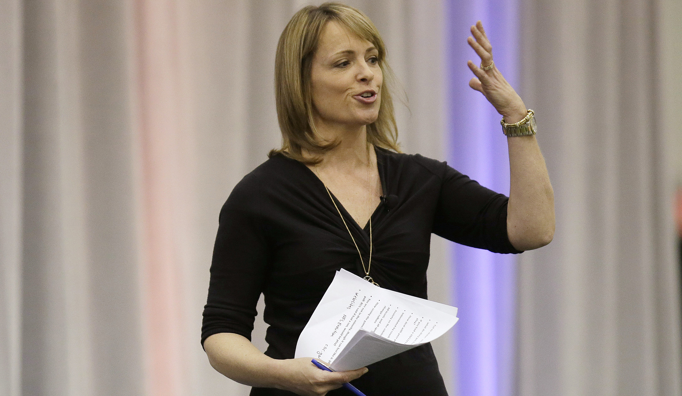 NFL Commissioner Roger Goodell’s wife used covert Twitter account to defend him