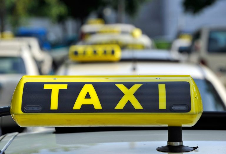 Court halts ridesharing service Uber in Germany