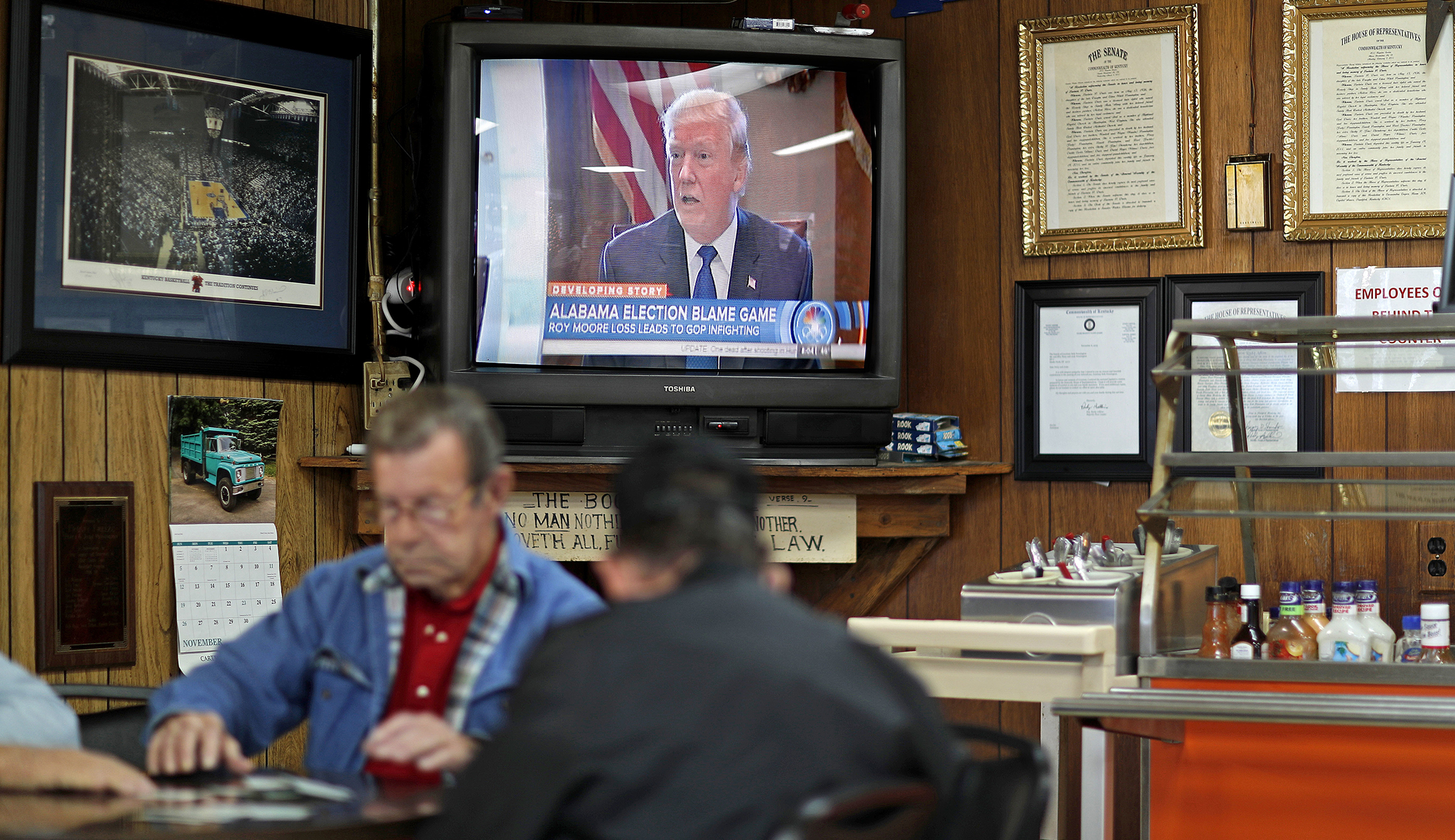 90 percent of ABC, NBC, CBS analysis on Trump last year was negative, conservative group says
