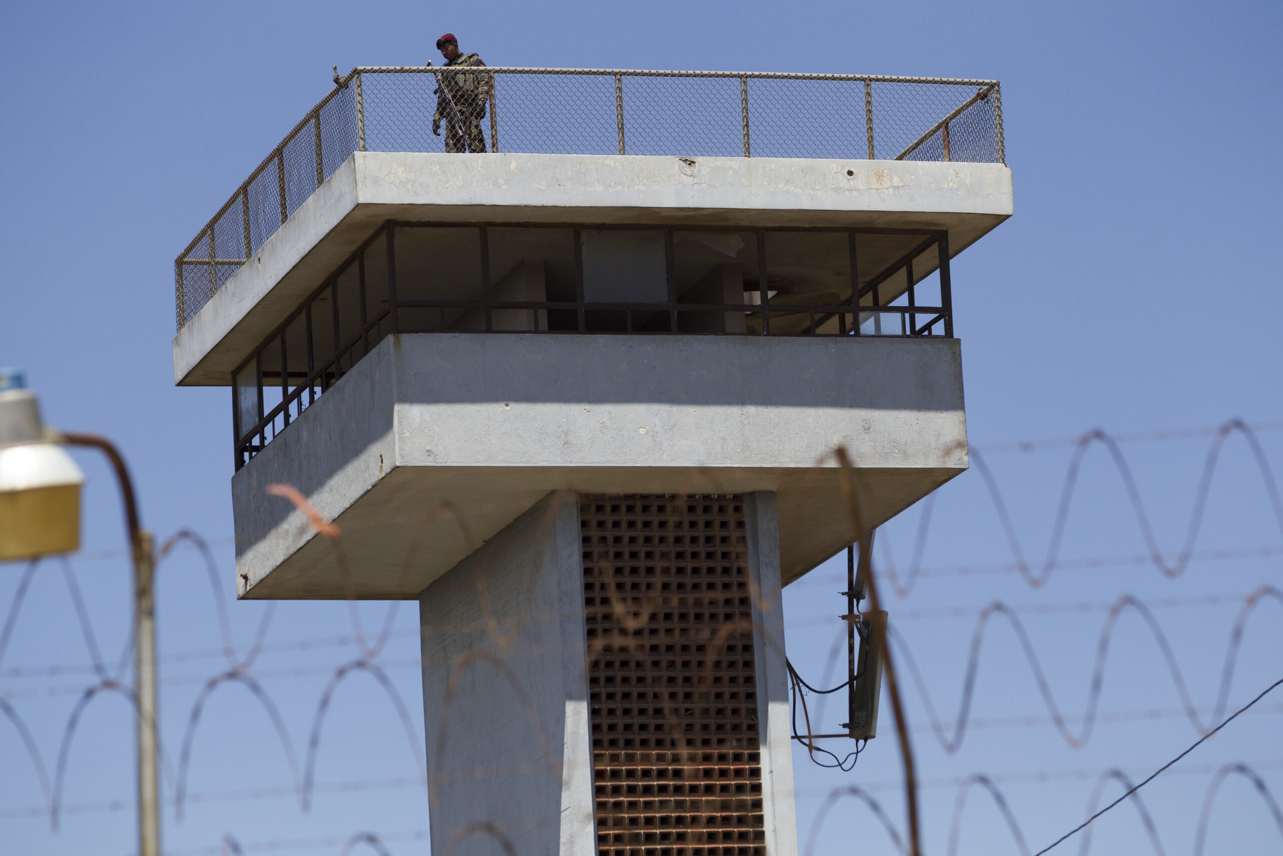 Senators push for national review of criminal justice system
