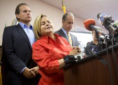 Critics: Obama circumventing Congress to loosen Cuba travel ban