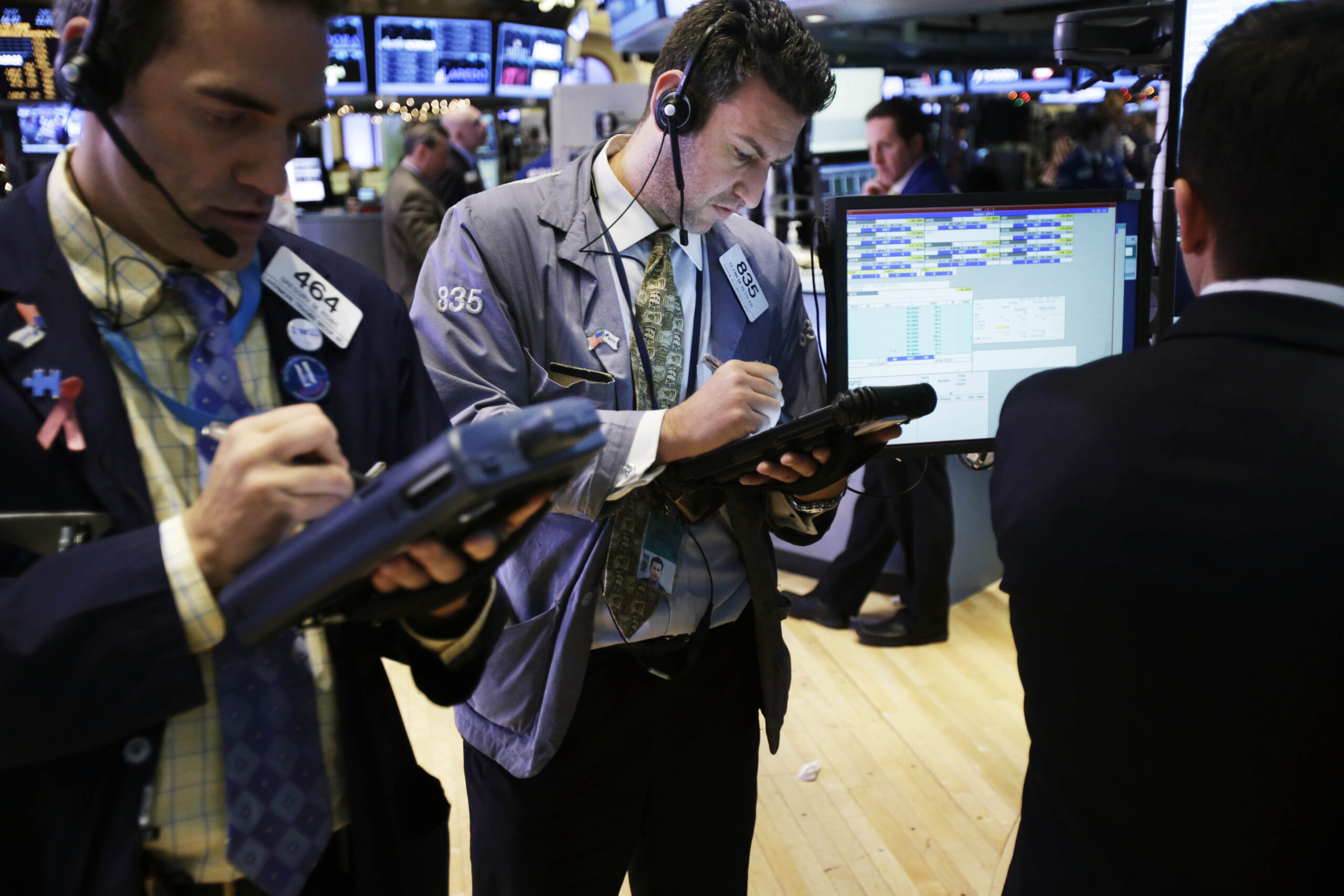 Stocks tumble as ‘fiscal cliff’ deadline nears