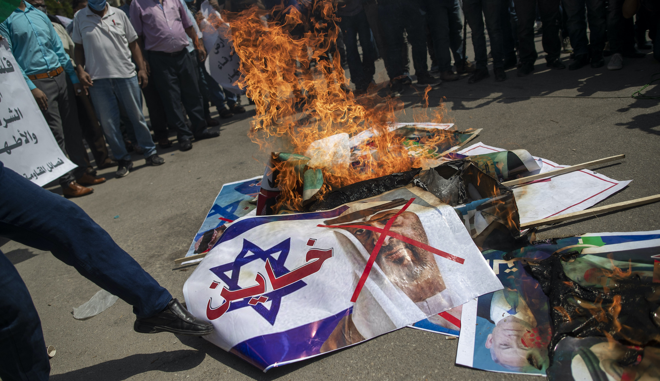 ‘Keep a low profile’: US issues security alert for those in Bahrain after Israel deal