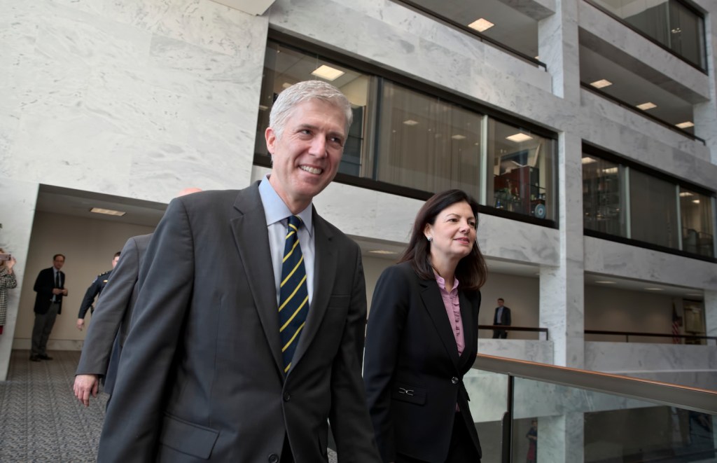 Immigration war sets up titanic battle over Gorsuch
