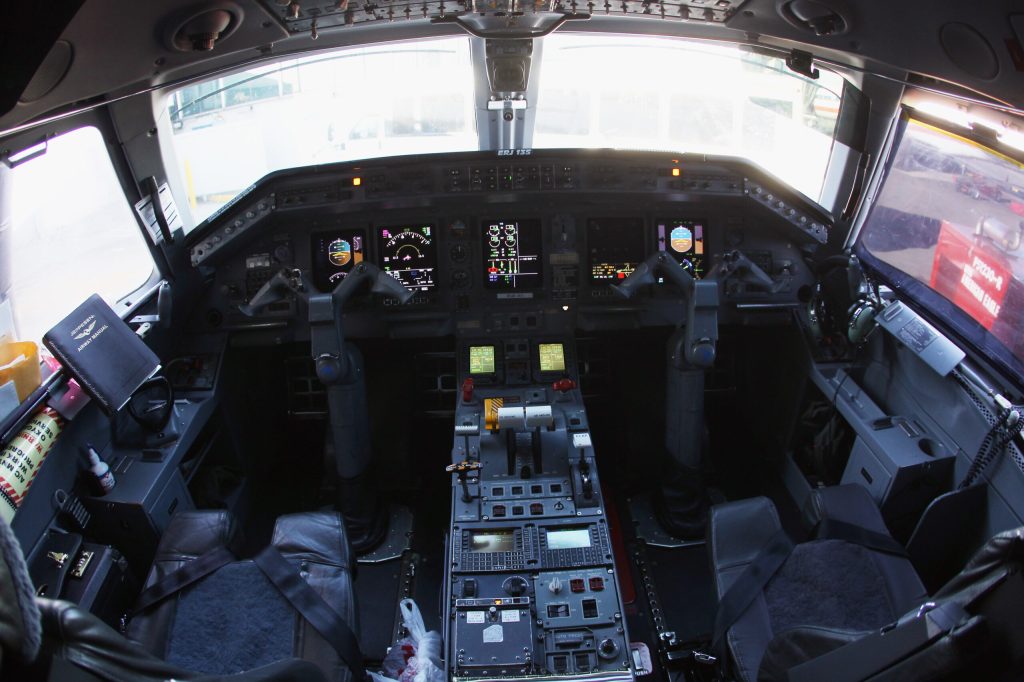 Report: Newer airplanes vulnerable to system hackings