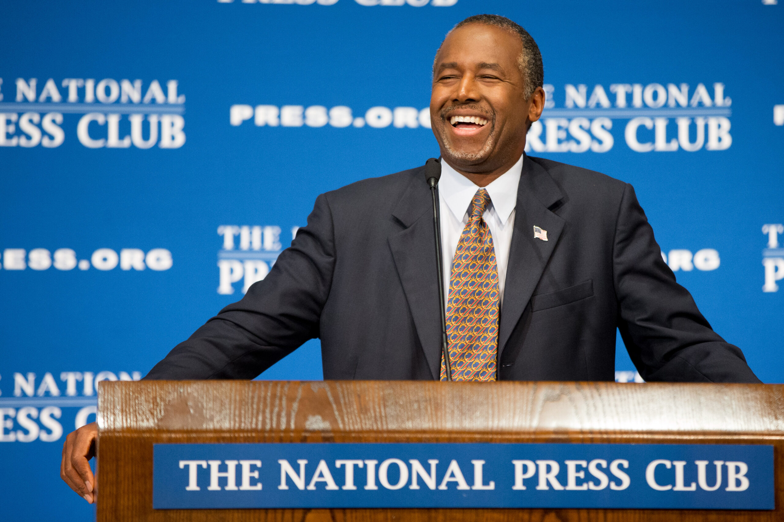 Carson: Media almost as bad as ‘used car salesmen’
