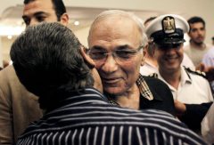 Egypt Christians rally behind rival of Islamists