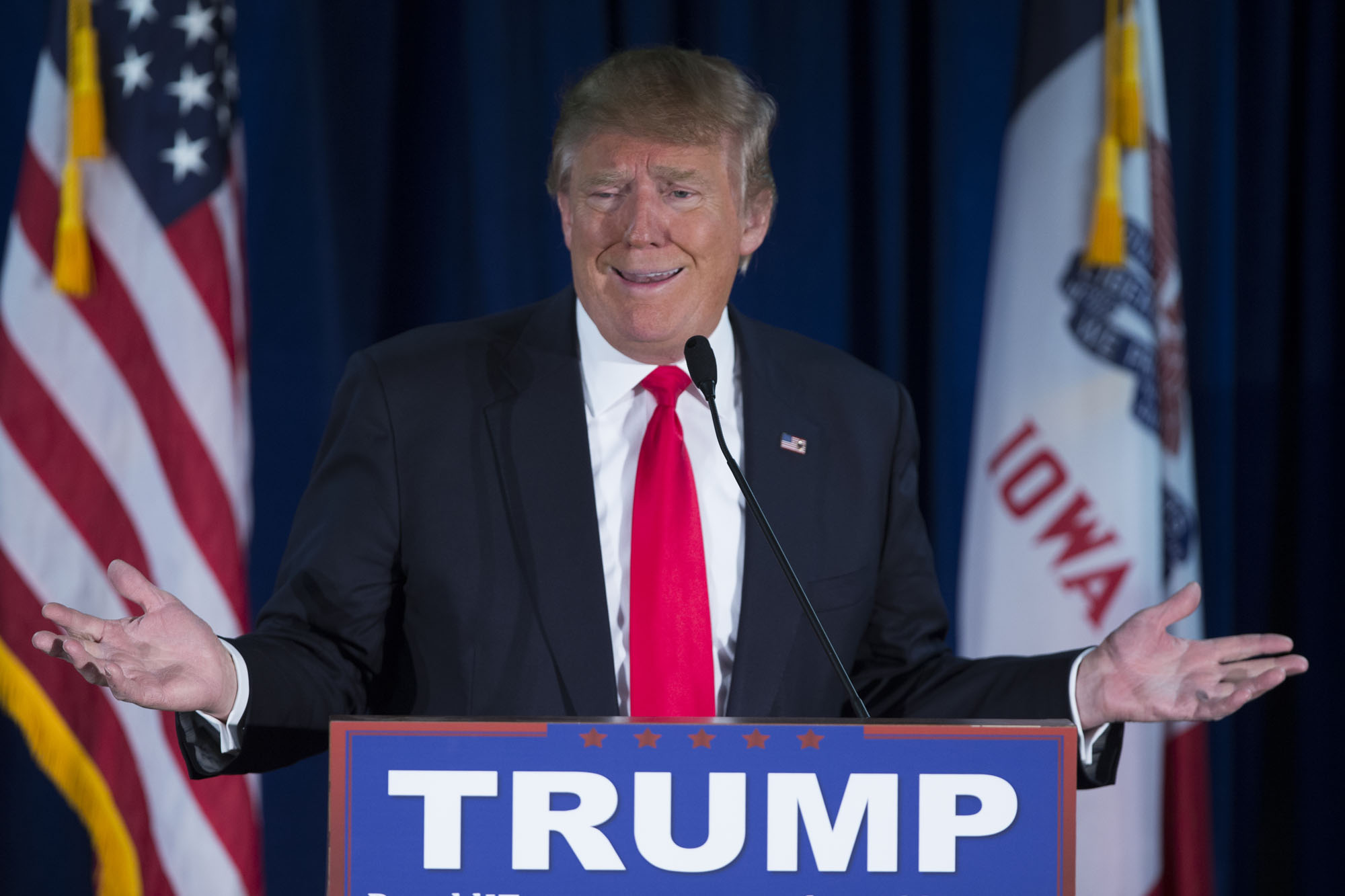 Trump: ‘Leave Petraeus alone,’ Hillary much worse