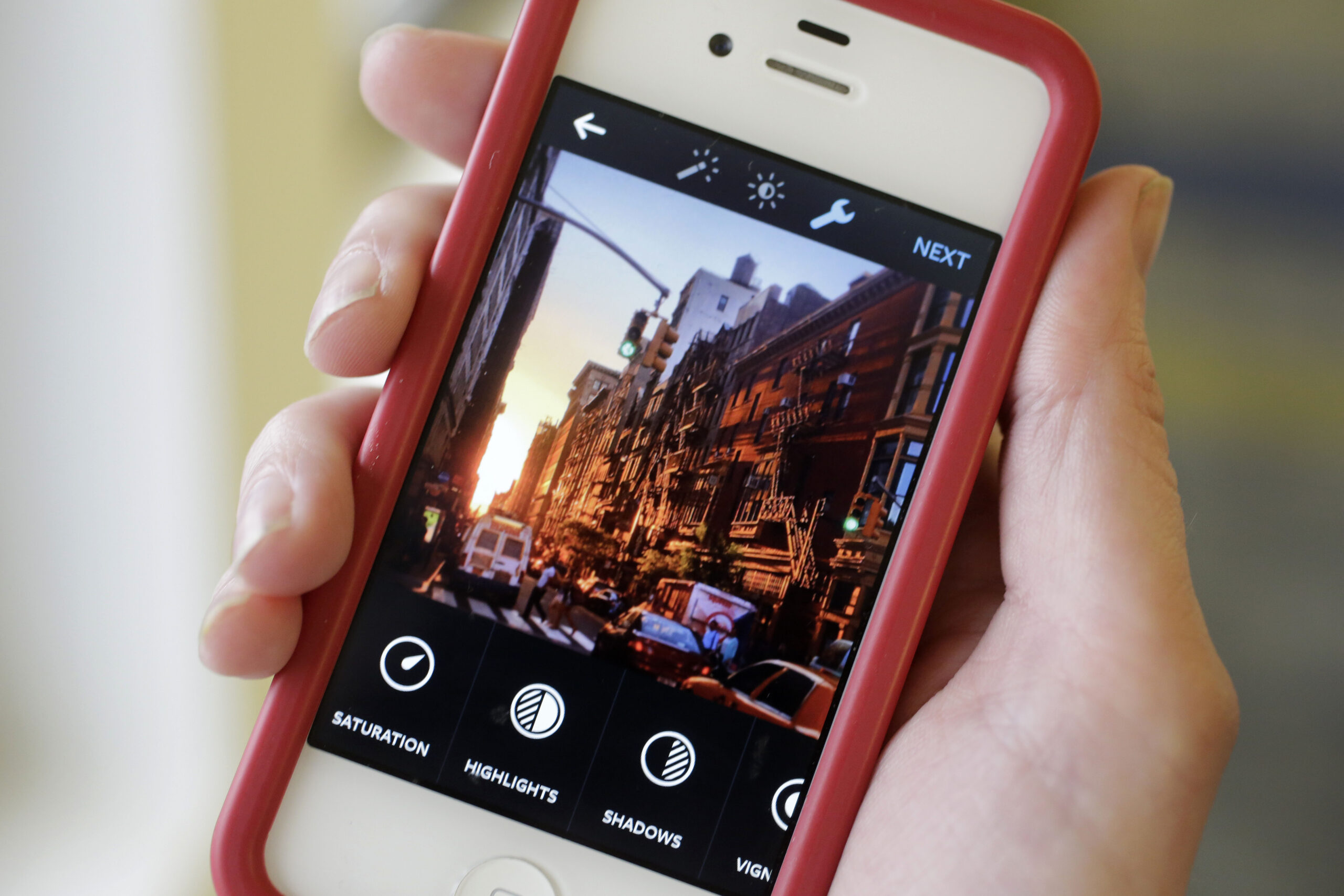 App Watch: New Instagram tools make pics pop